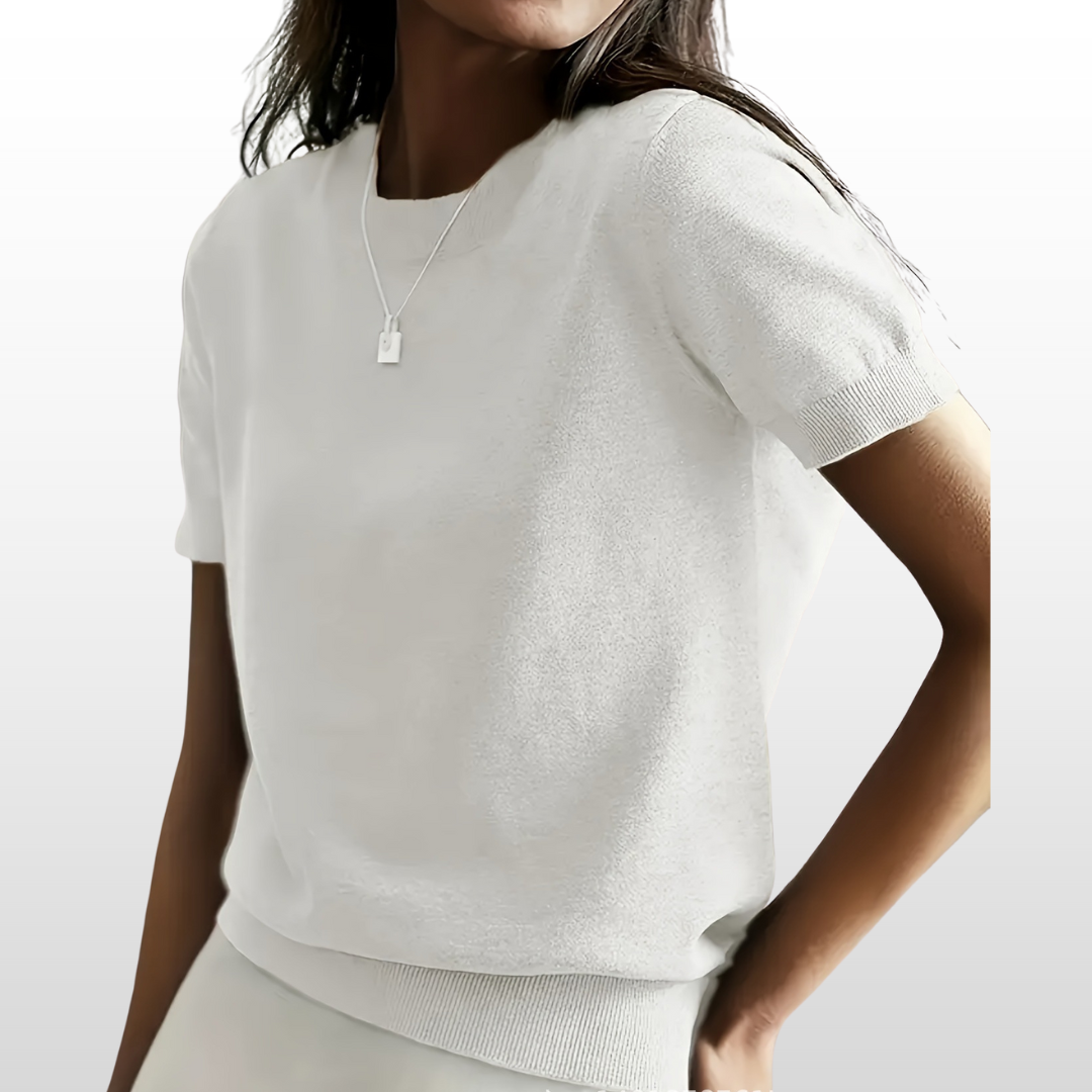 Leny | Relaxed Fit Short Sleeve Round Neck Knit Top