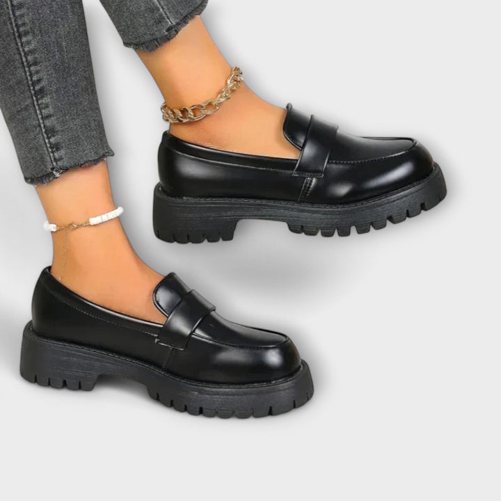 Zelvana | Moccasins with Satin Wedges