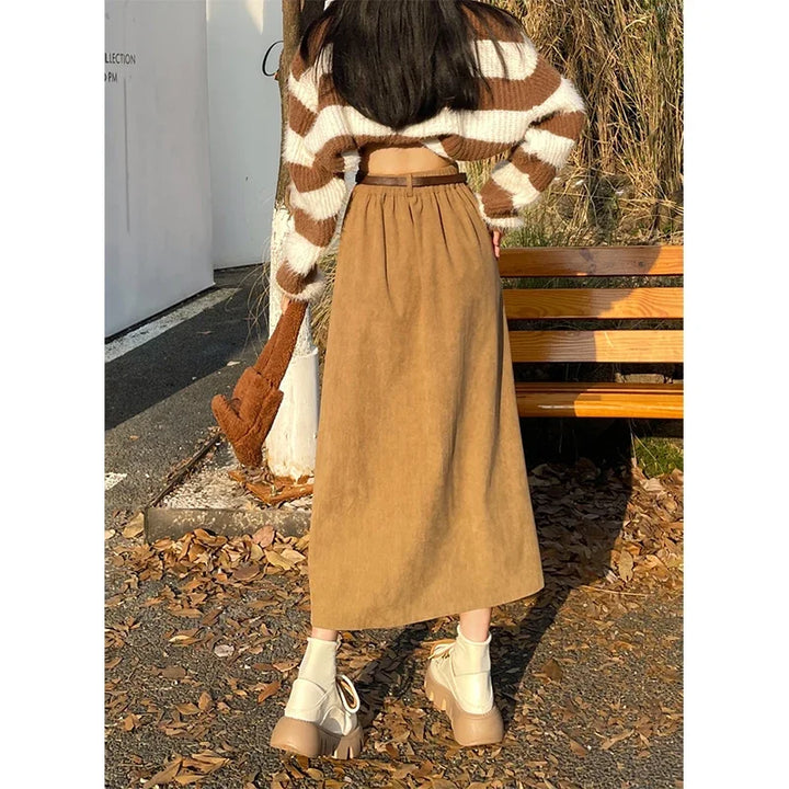 Estelle | Classic Belt Corduroy Midi Skirt