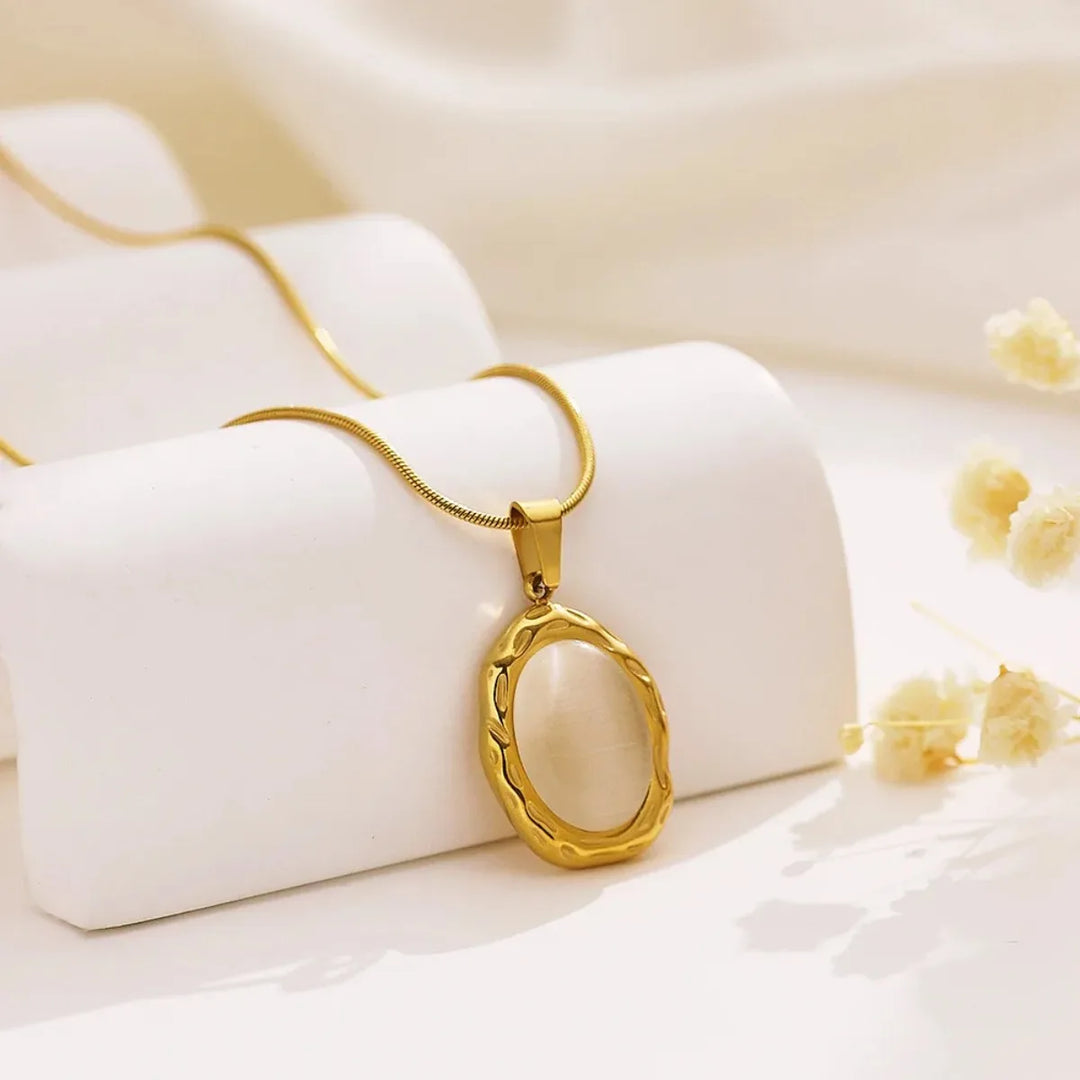 Gold-Plated Necklace with Oval Cat's Eye Opal