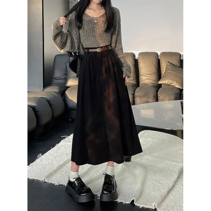 Estelle | Classic Belt Corduroy Midi Skirt