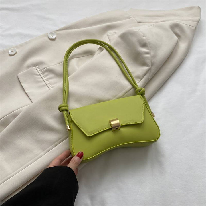 Ceravine | Shoulder Bag with Elegant Accent