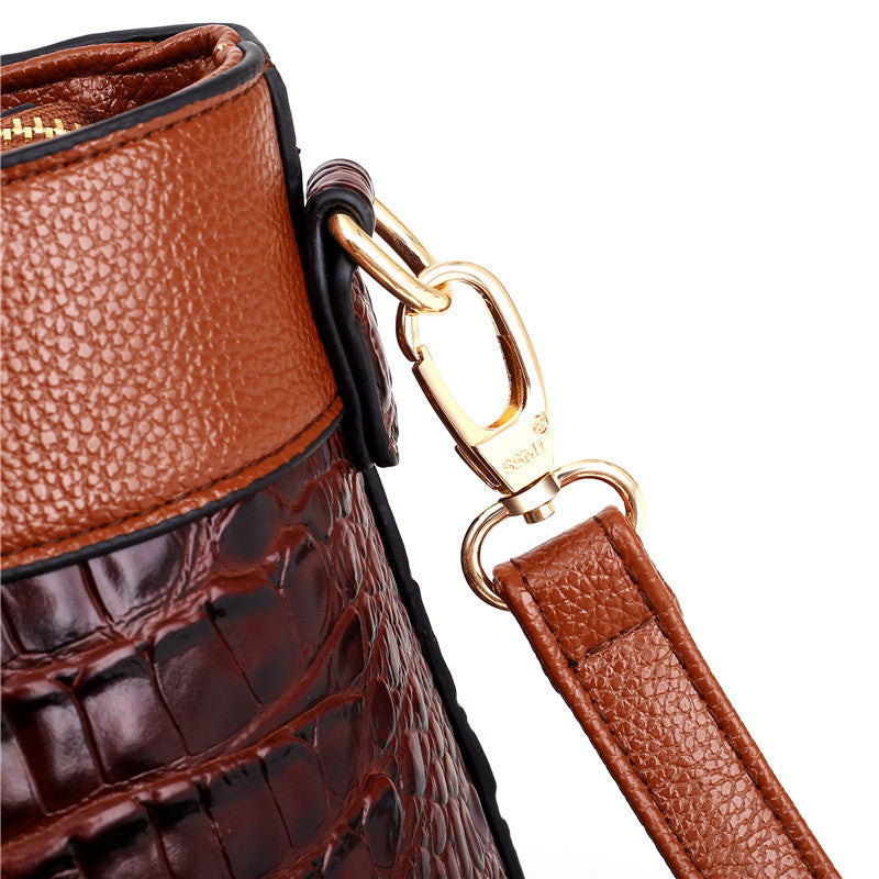 Frances | Classic Heritage Shoulder Bag