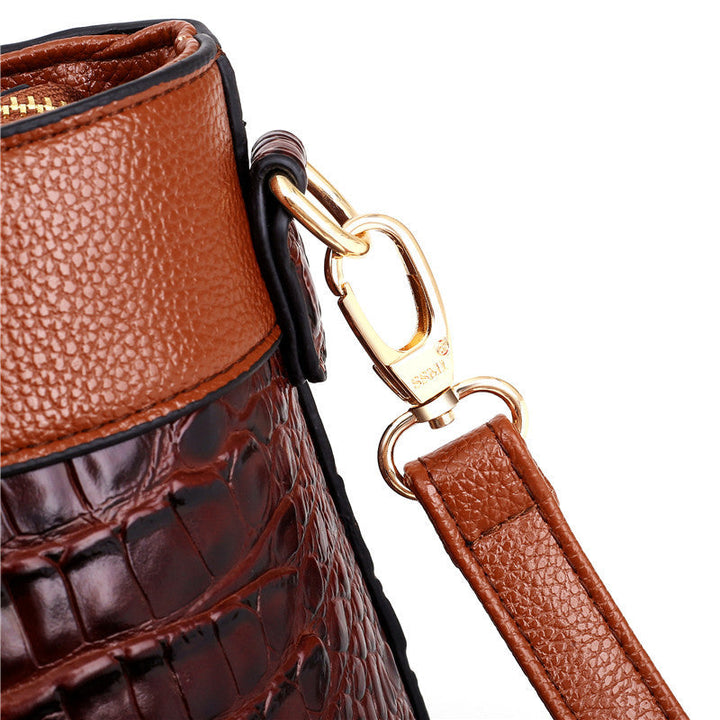 Frances | Classic Heritage Shoulder Bag